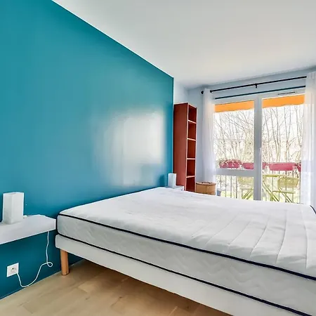 Nice 2Bdr Apt Near Parc Heller アパート アントニー